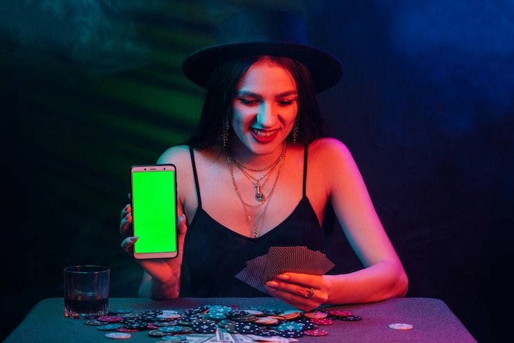 Tampilan aplikasi mobile lawak4d dengan layar login dan menu utama